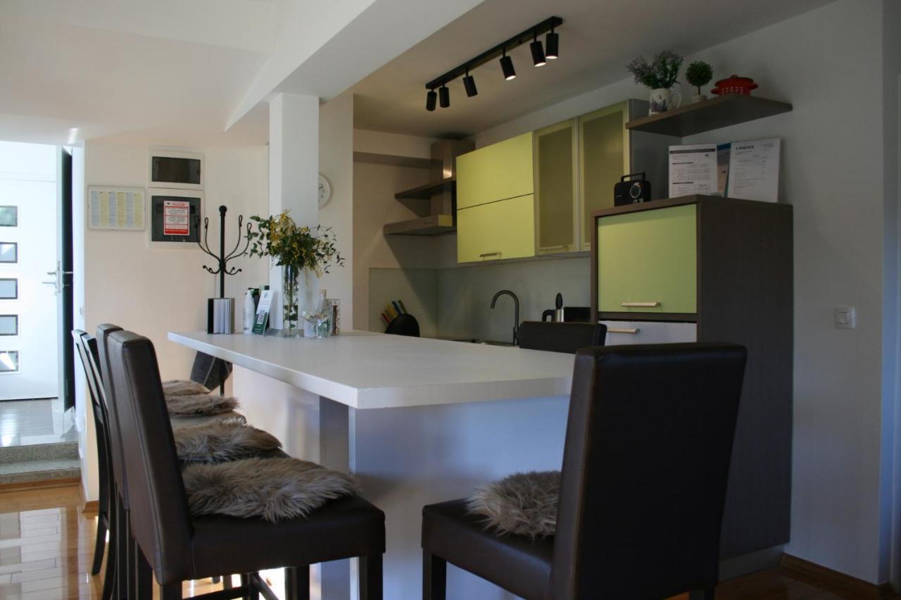 Apartamento Kaj-Lux Tuheljske Toplice Exterior foto